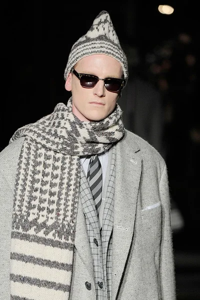 Look 76